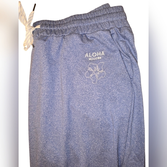 ALOHA MODERN JOGGERS NWOT - Picture 5 of 7